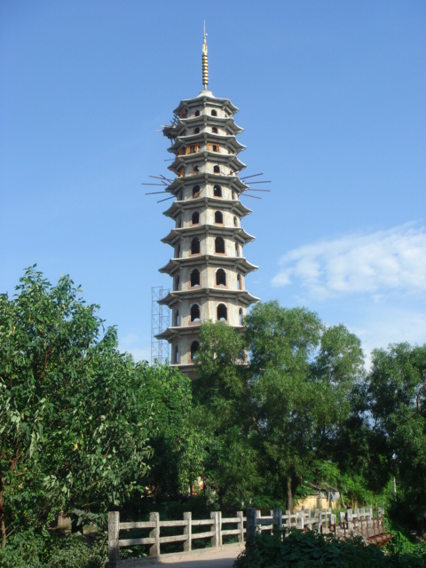 tower.jpg tower.jpg