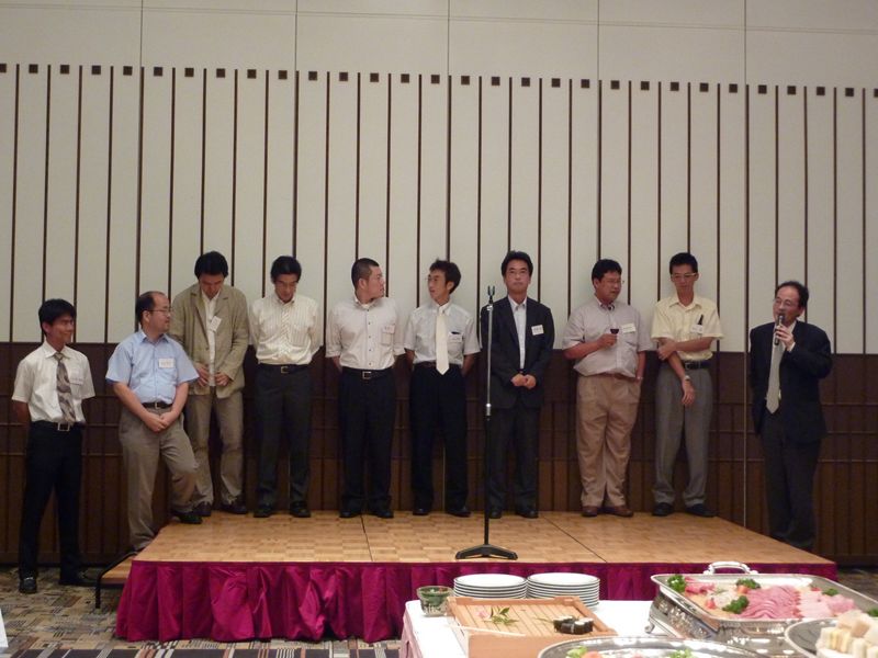 P1000486_R.jpg P1000486_R.jpg